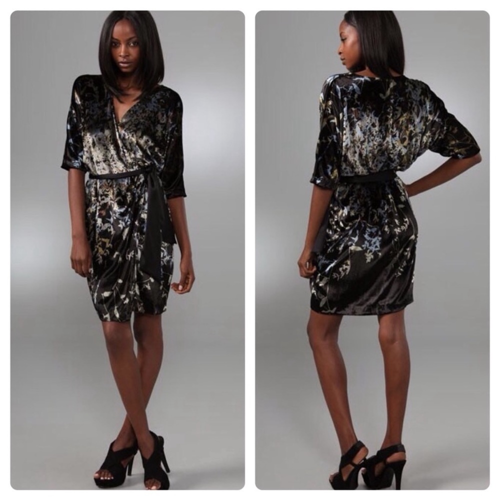 DVF velvet grano wrap dress, size 0